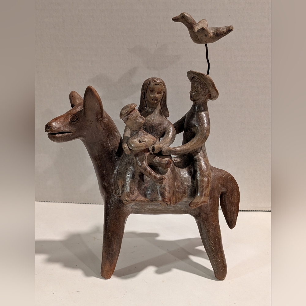 HERON MARTINEZ MENDOZA MEXICAN CLAY SCULPTURE - FAMILY ON HORSE